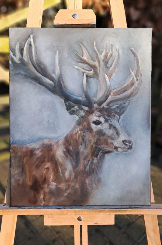 Hert in mistig bos: origineel olieverfschilderij, 40x50 cm